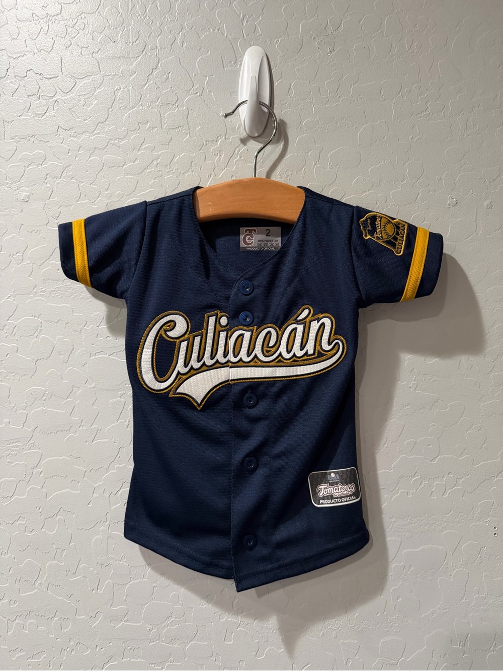 Tomateros de Culiacan Stitched Baseball Jersey Size 2 Bin 1
